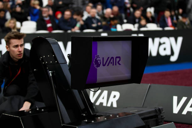 在赛场对面 在赛场对面