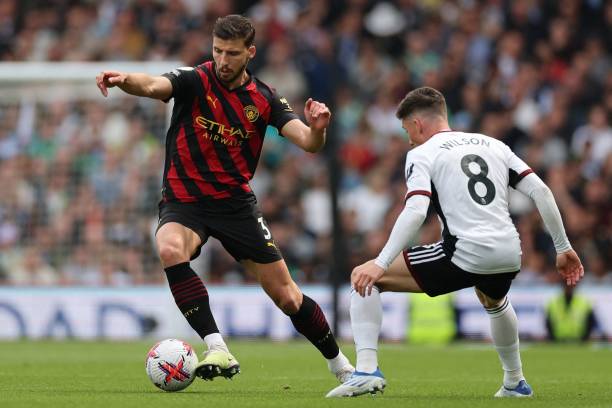 而利兹联则 而利兹联则